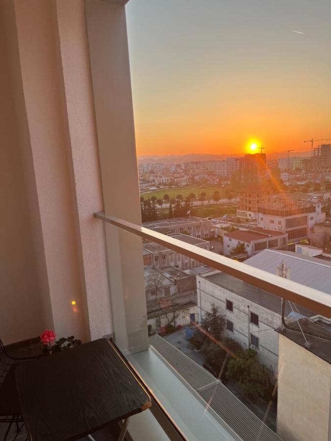 Comfy Nest Apartment- Free Parking ติรานา ภายนอก รูปภาพ