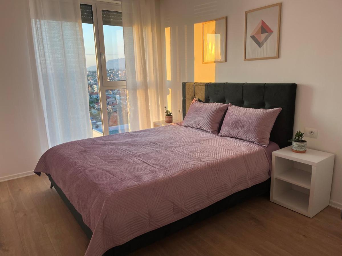 Comfy Nest Apartment- Free Parking ติรานา ภายนอก รูปภาพ