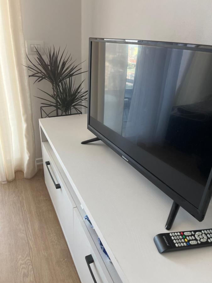 Comfy Nest Apartment- Free Parking ติรานา ภายนอก รูปภาพ