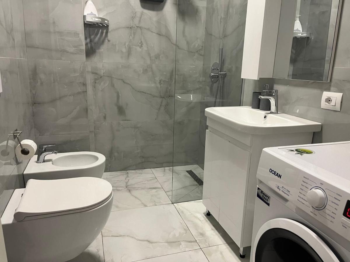 Comfy Nest Apartment- Free Parking ติรานา ภายนอก รูปภาพ